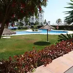 Jazmin Miraflores Seaview