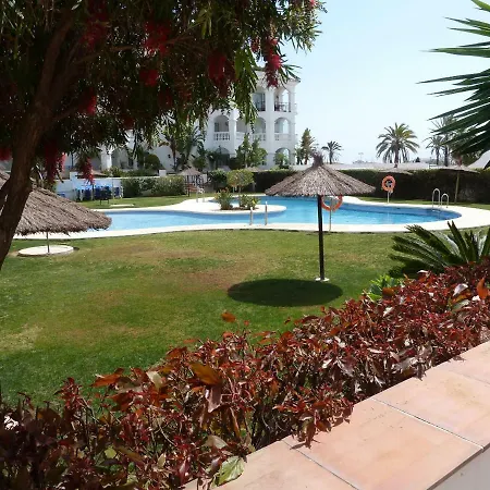 Jazmin Miraflores Seaview